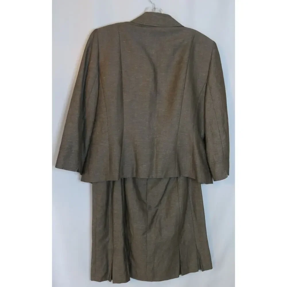 TAHARI Skirt Jacket Suit Set Size 10 Petite Light Brown Linen Blend Business